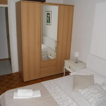 Vesela Daire Split